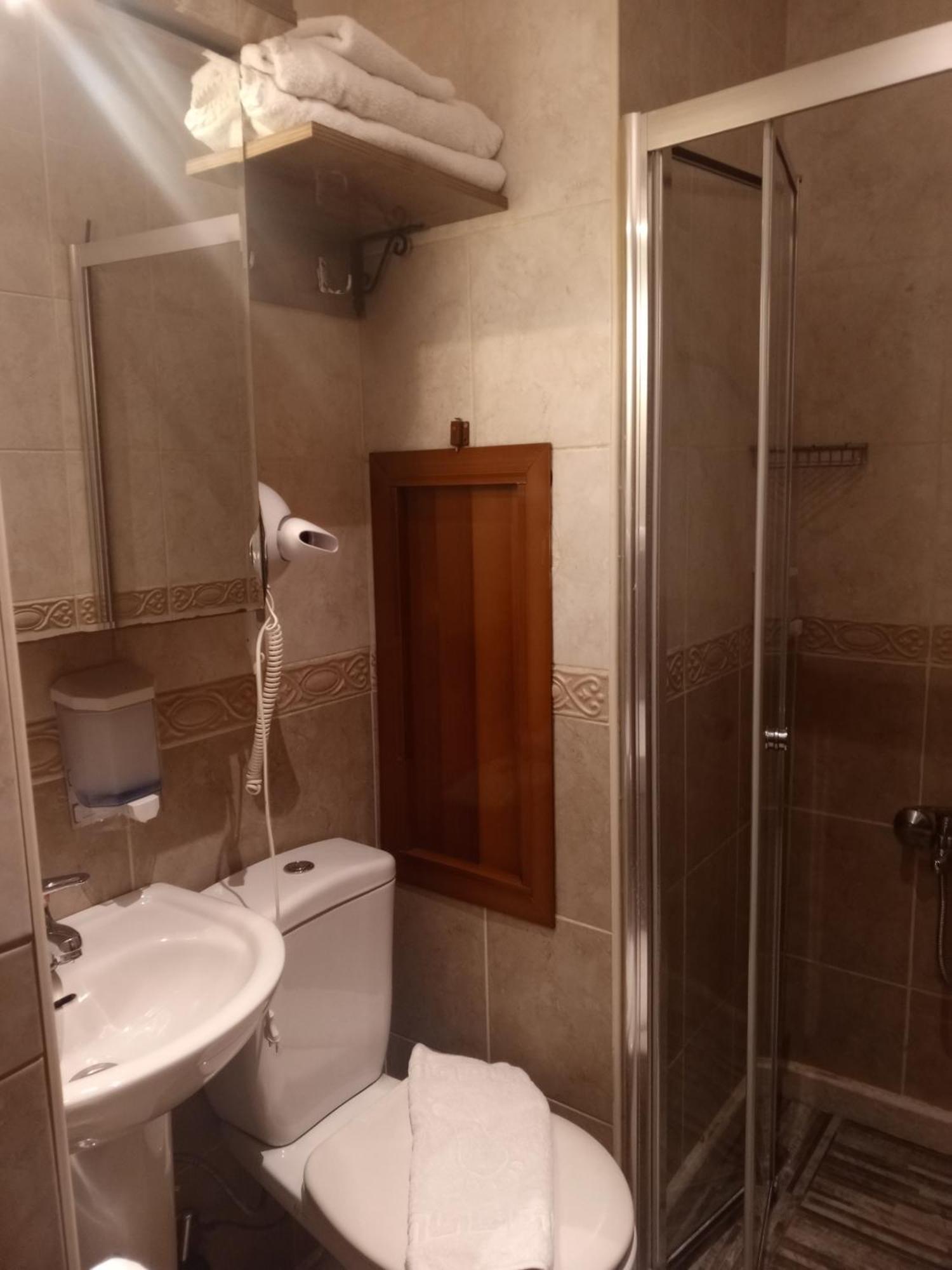 Kosk Hotel Kadikoy Istanbul Exteriör bild